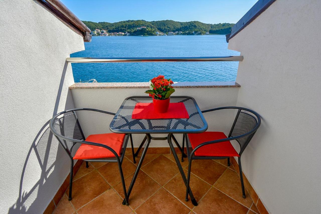 Apartmani Andela Kordic Supetarska Draga Exterior photo