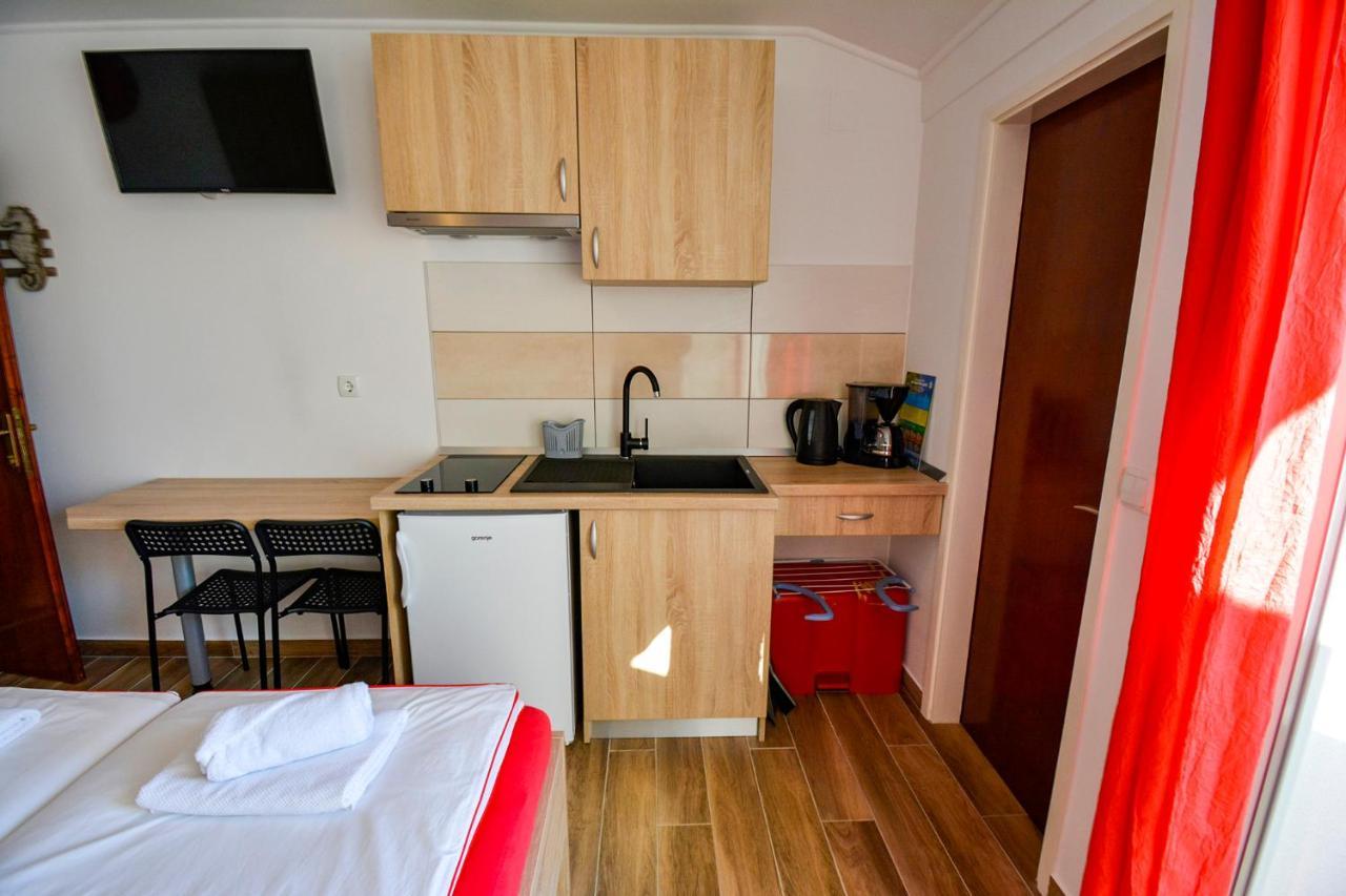 Apartmani Andela Kordic Supetarska Draga Exterior photo