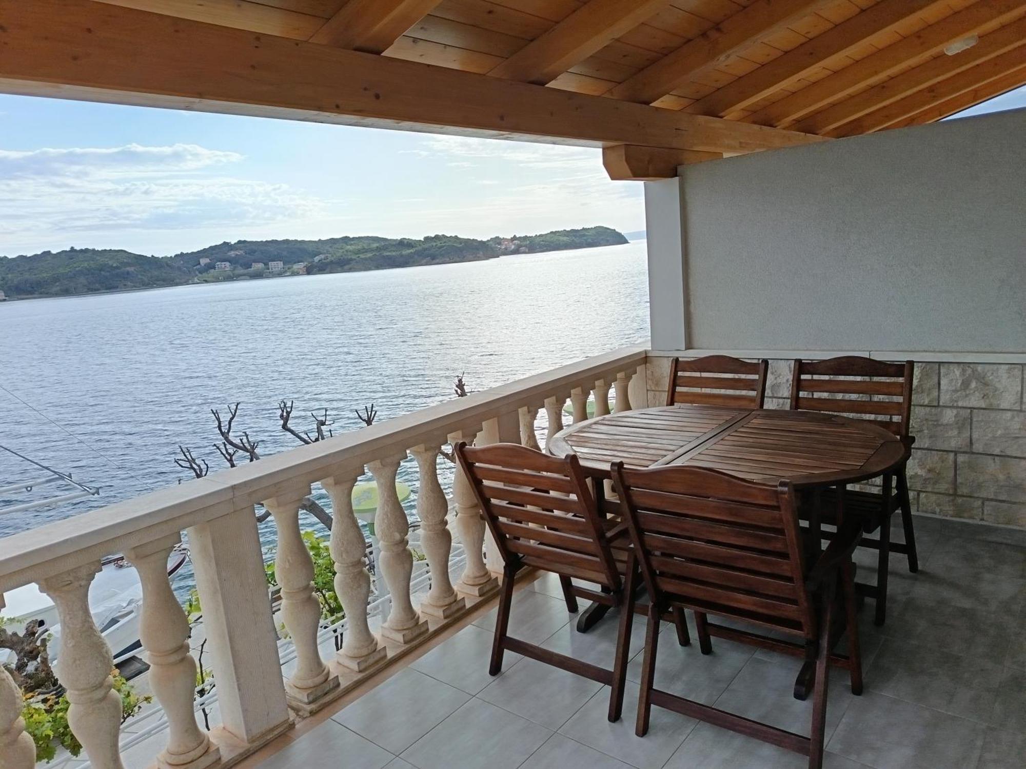 Apartmani Andela Kordic Supetarska Draga Exterior photo